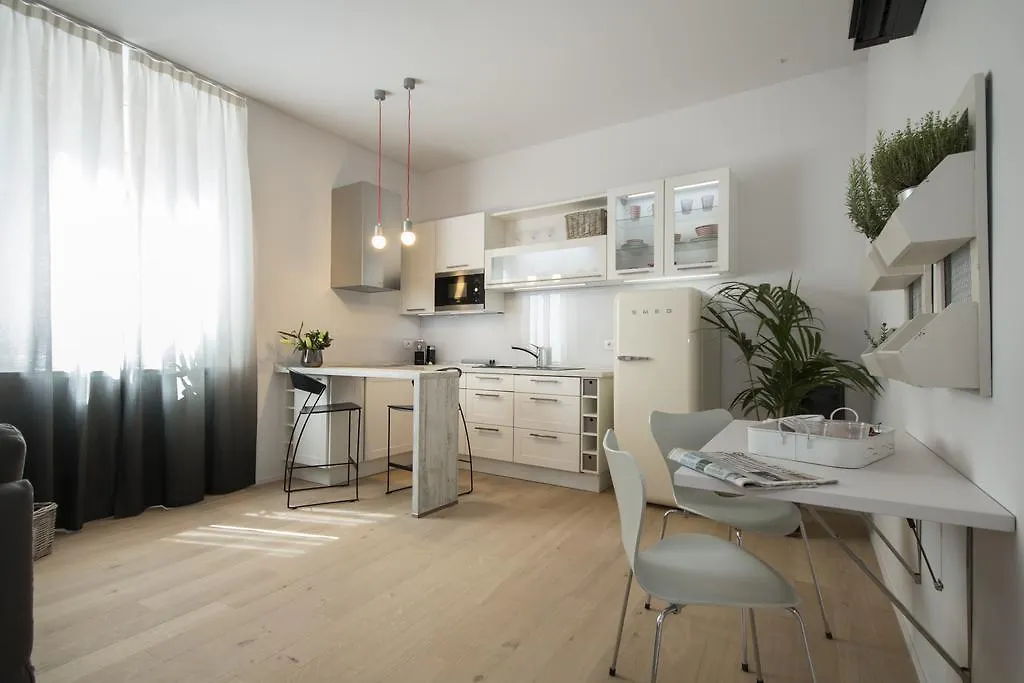 Appartement Cavour 51 à Lecco 0*,