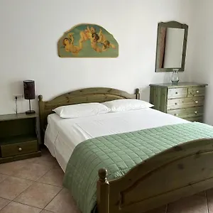 https://appartamento-violetta.hotelinveneto.com